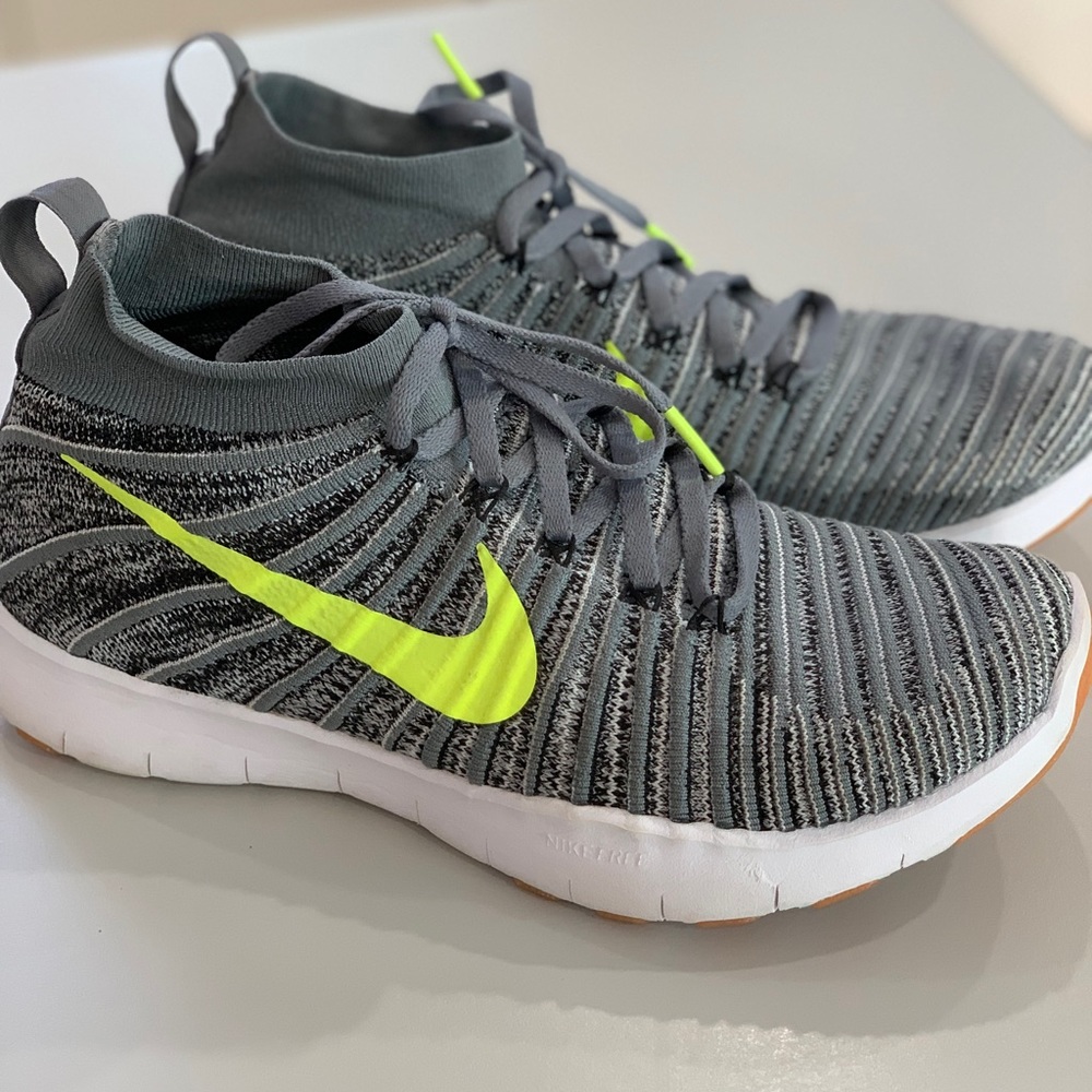 Nike Free Train Force Flyknit shoes, size mens 8.5